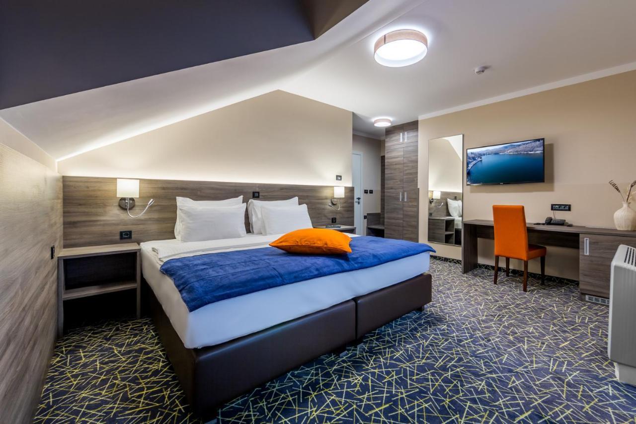 Hotel Bitoraj Fužine Kültér fotó